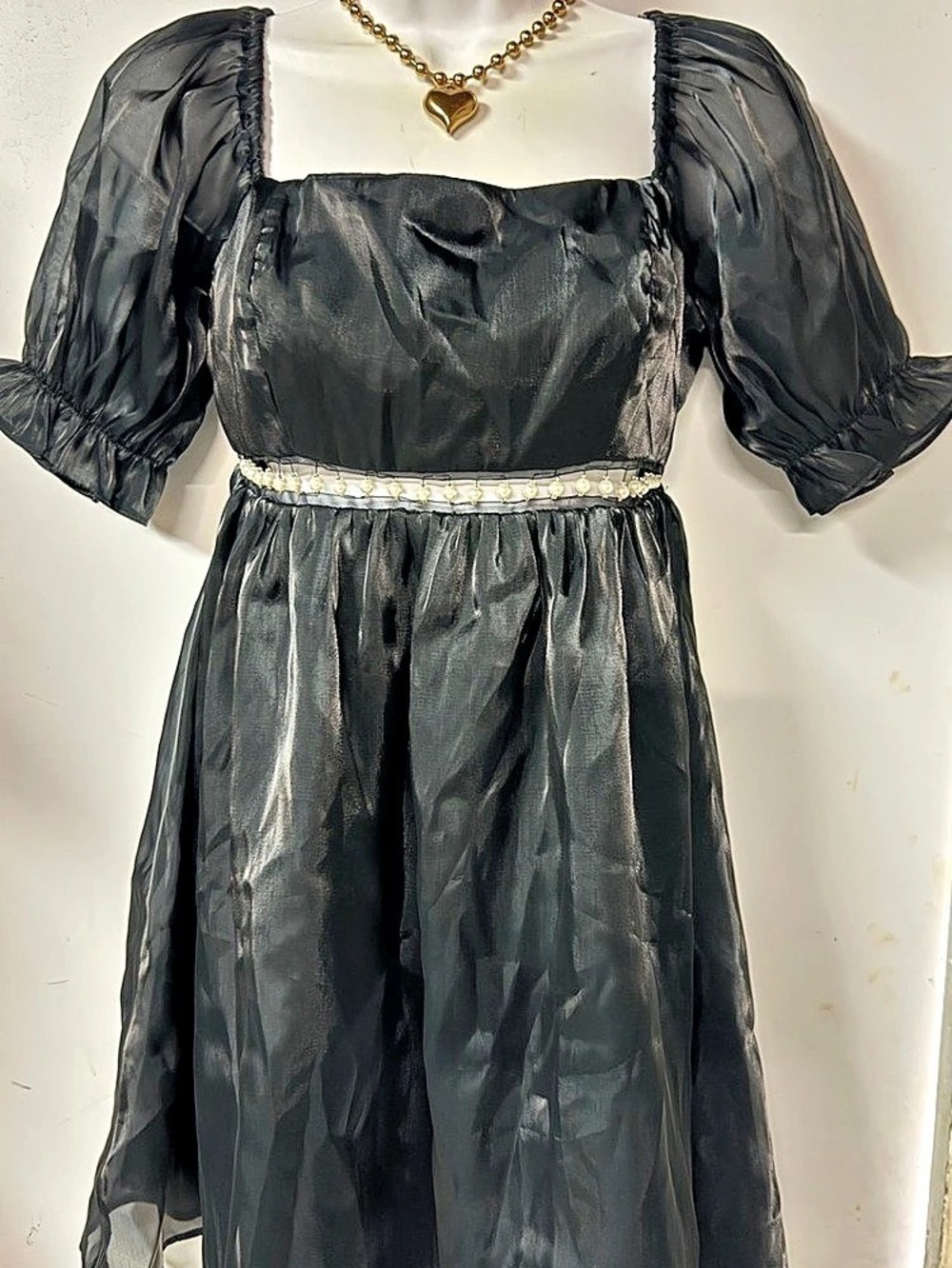Puff Sleeve Midi Party  Dress in Black